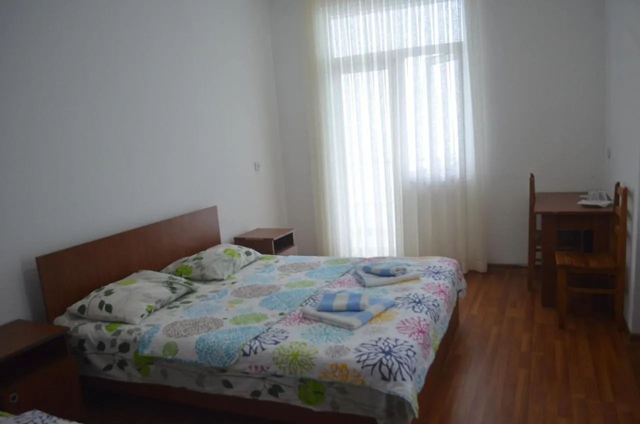 Akhmed Guest House Квариати