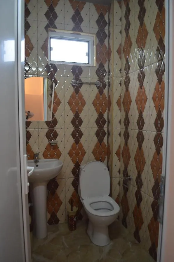 Akhmed Guest House Квариати