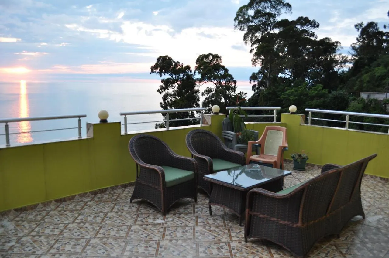 Akhmed Guest House Квариати