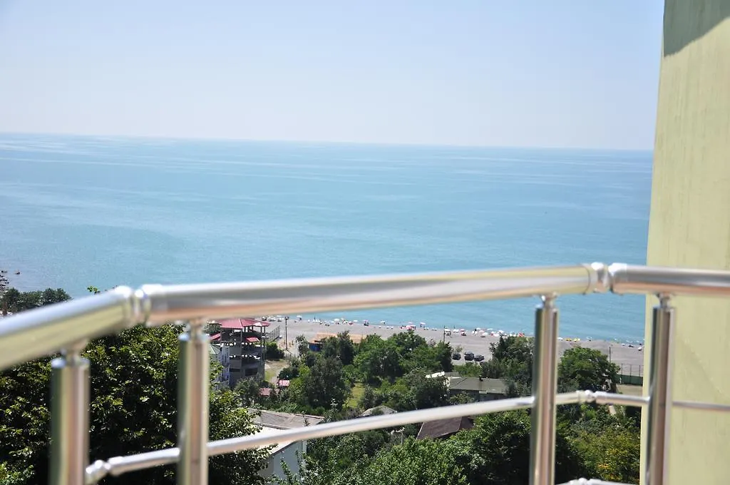Akhmed Guest House Квариати