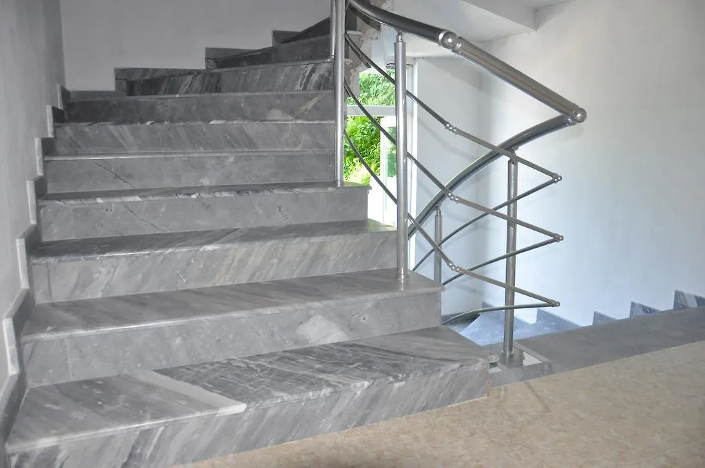 Akhmed Guest House Квариати